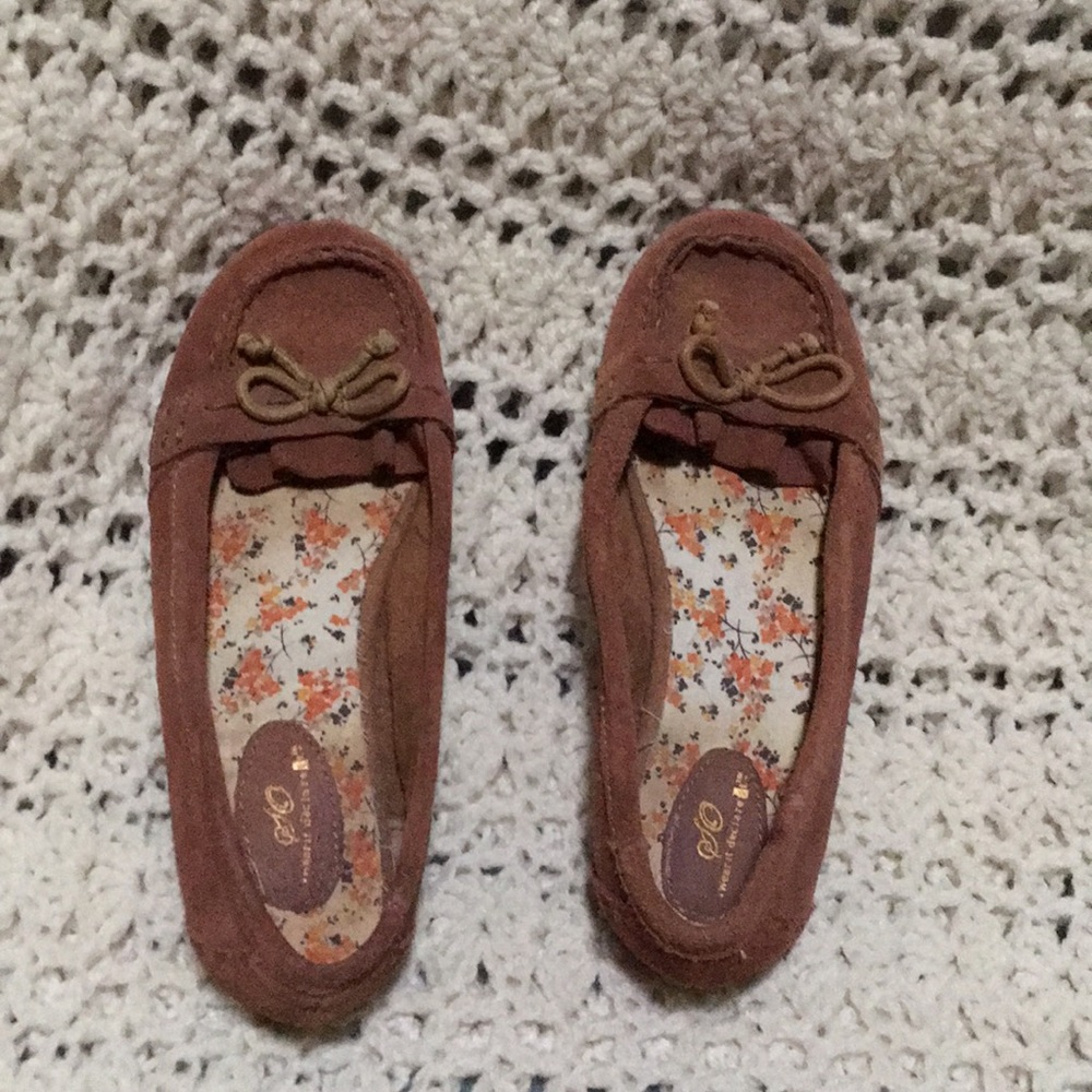 Brown suede-like Moccasins